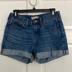 Madewell Blue Jean Shorts 100% Cotton Size 25 Perfect for Summer Denim
